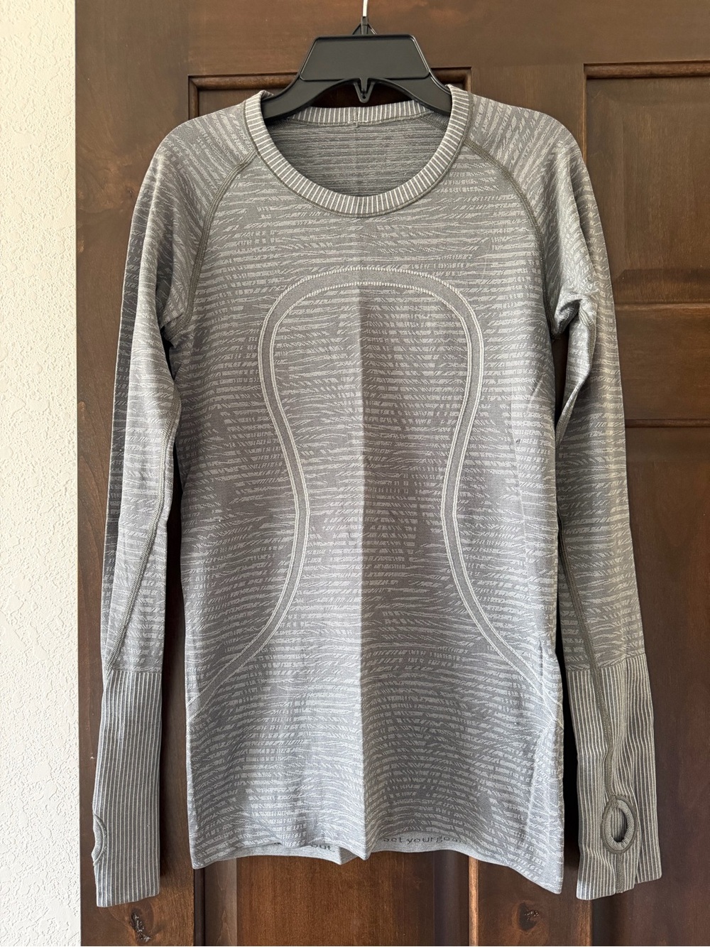 lululemon athletica Heathered Gray Scoop-Neck Long Sleeve Shirt